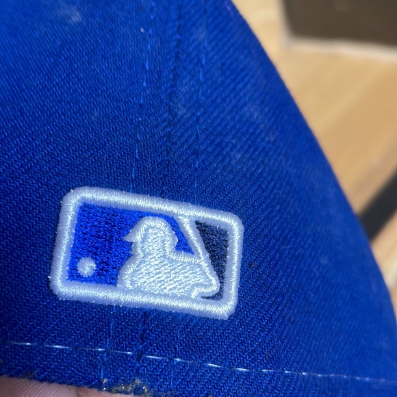 New Era Toronto Blue Jays Fitted Hat - Picture 3 of 5